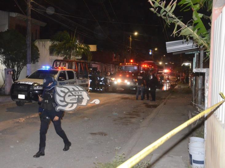 Tragedia en Veracruz; madre e hija mueren en incendio (+video)