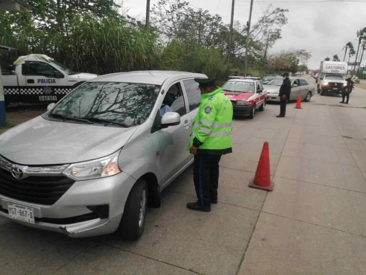 Activan retén y cámara de vigilancia en carretera transístmica