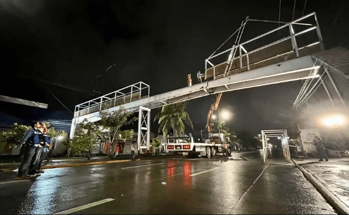 Ya hay fecha para inaugurar el puente peatonal de La Boticaria en Boca de Río