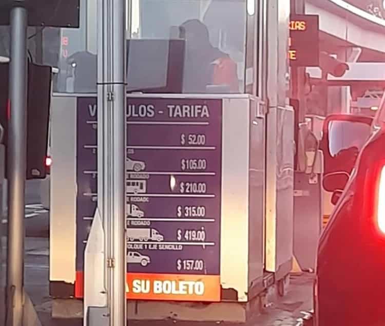 Incrementa costo de peaje en autopista México-Toluca