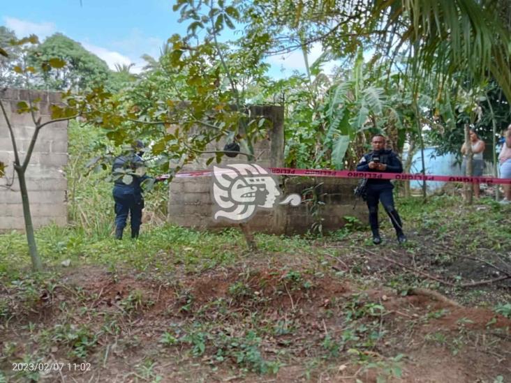 Hallan cuerpo de recién nacido en un lote baldío en ejido de Coatzacoalcos