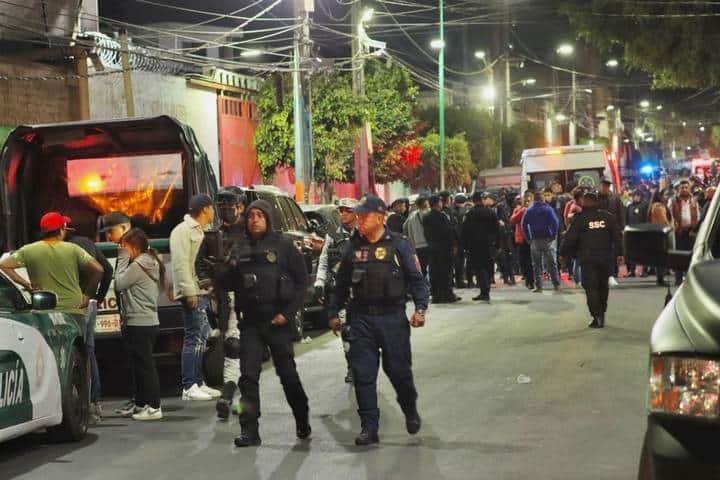 Festejos a la Candelaria en Iztapalapa terminan en balacera; tres muertos