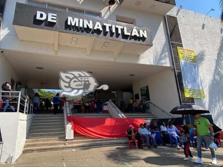 Huelga de sindicalizados en Minatitlán está por cumplir un mes