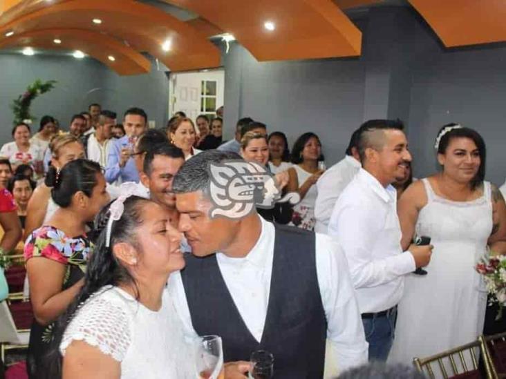 En Moloacán, solo 15 parejas se casarán en bodas colectivas