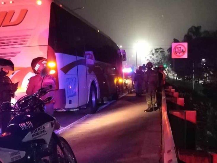 Balean a conductor durante violento asalto en autopista Orizaba-Córdoba