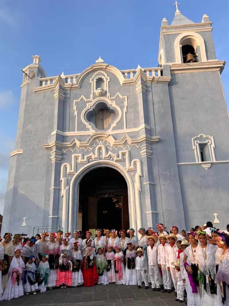 Finalizan las fiestas de Tlacotalpan con procesión a la virgen de la Candelaria