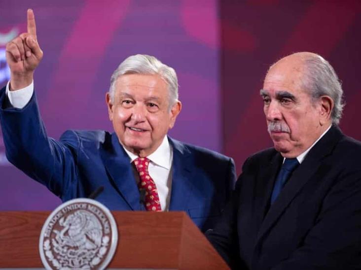 Ministros y consejeros del INE ganan más que AMLO, sostiene UIF