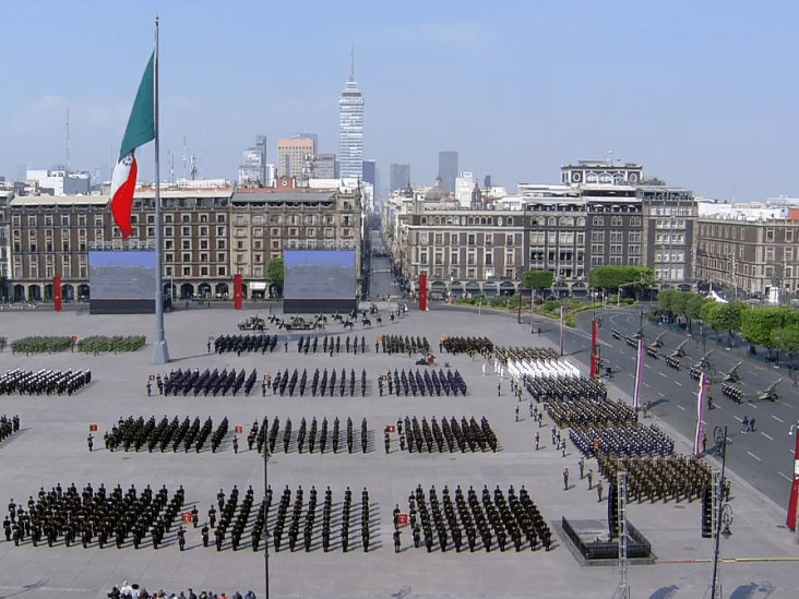 Conmemoran el 110 aniversario de la Marcha de la Lealtad en CDMX (+Video)