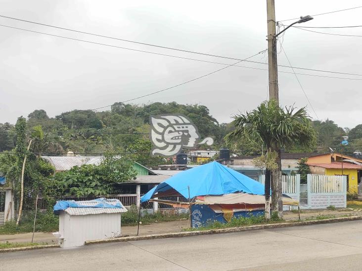 Rachas de viento dejaron daños en Villa Cuichapa (Video)