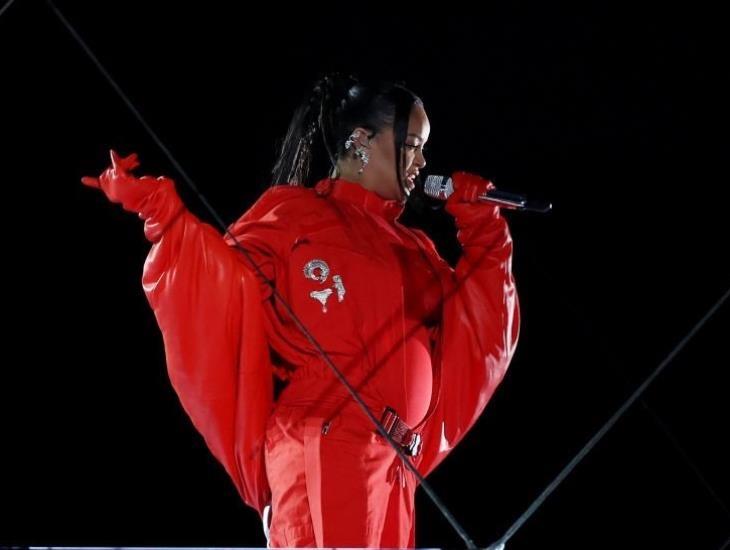 ¿Hizo el show embarazada? Internautas reaccionan al show de Rihanna en  Super Bowl LVII