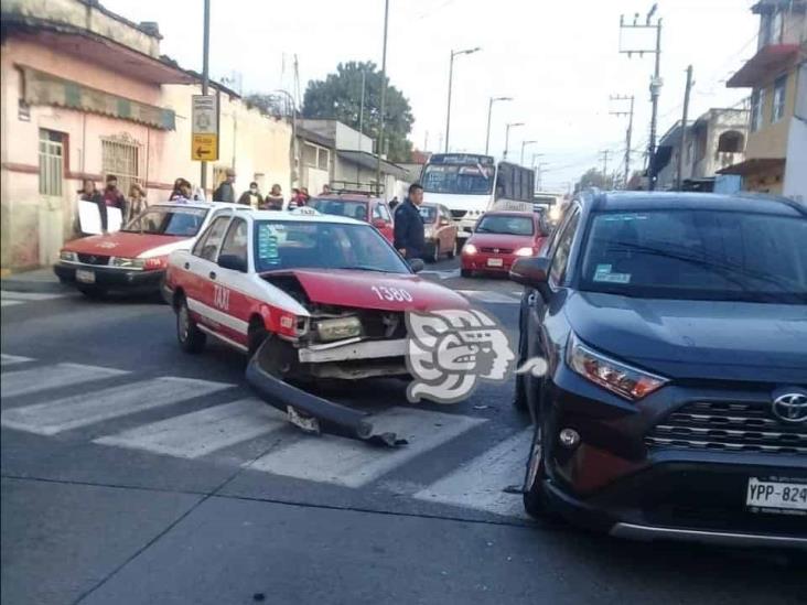 Par de accidentes en Orizaba generan movilización policial