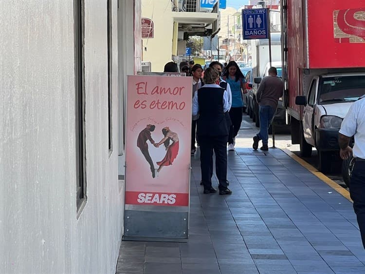 Veracruzanos gastan hasta 800 pesos en Día del Amor