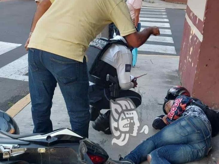 Atropella a motociclista en Orizaba y se da a la fuga