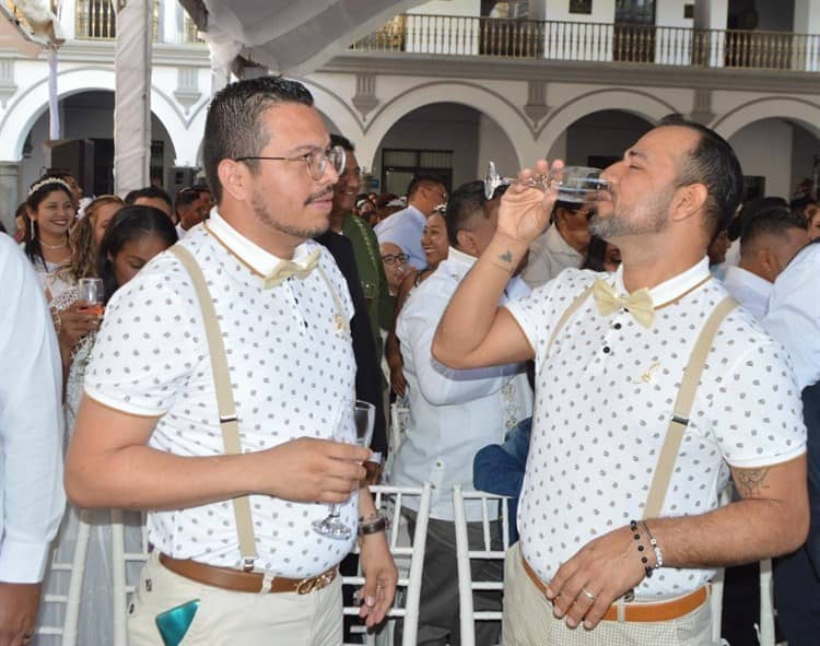 Día del Amor: Roberto y Andrés contrajeron matrimonio en Veracruz (+Video)