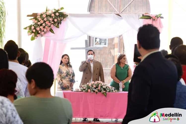 En Medellín, más de 144 parejas se unieron en bodas colectivas