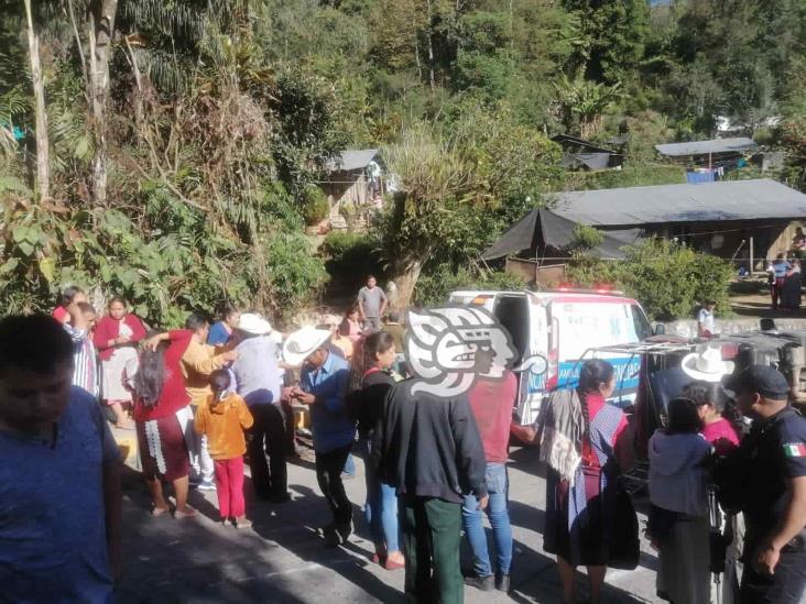 Volcadura de transporte rural en La Perla deja 9 heridos (+video)