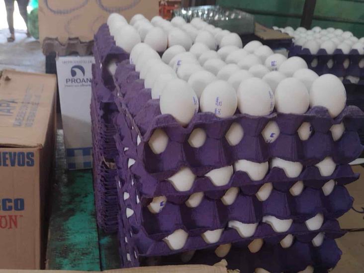 No es meme; ya habría reventa de huevo en mercados de Veracruz