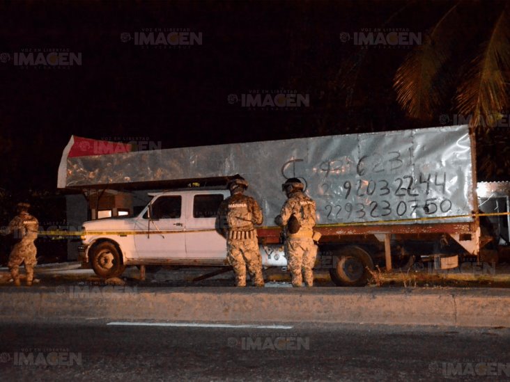 7 detenidos, 4 heridos y un policía muerto por balacera en Paso del Toro