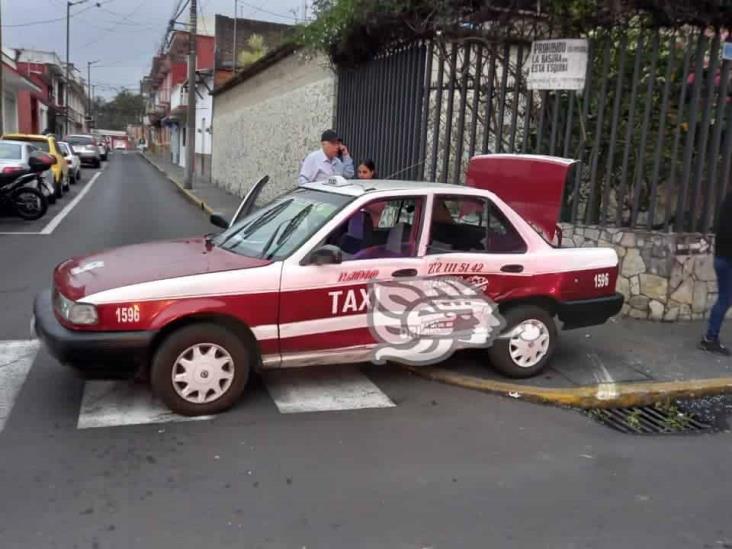 Accidente en Orizaba genera movilización policial