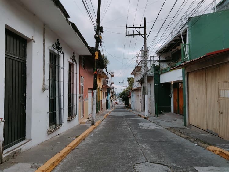 Vecinos de la calle Betancourt, en Xalapa, alertan por ola de asaltos