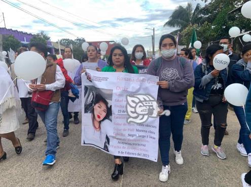 Integrantes de 30 iglesias cristianas de Veracruz salen a la calle a pedir paz en Oluta
