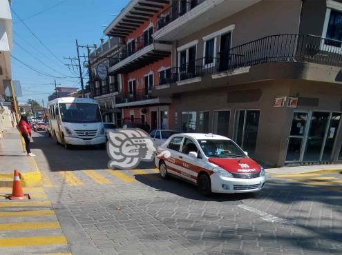 Denuncian incremento en tarifas de taxis colectivos de Misantla