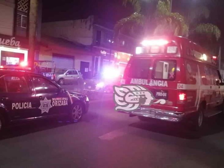 Fatal accidente en Orizaba cobra la vida de un motociclista; hay una joven herida (+Video)