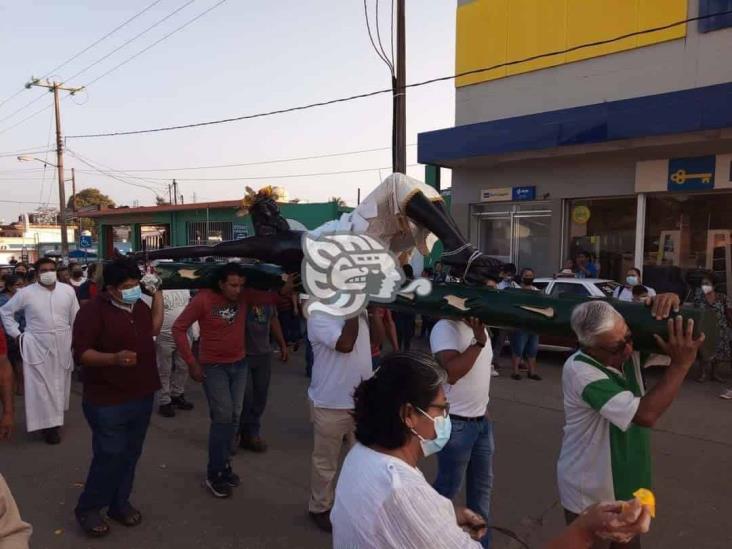 Recibe Jáltipan el Cristo Negro de Otatitlán