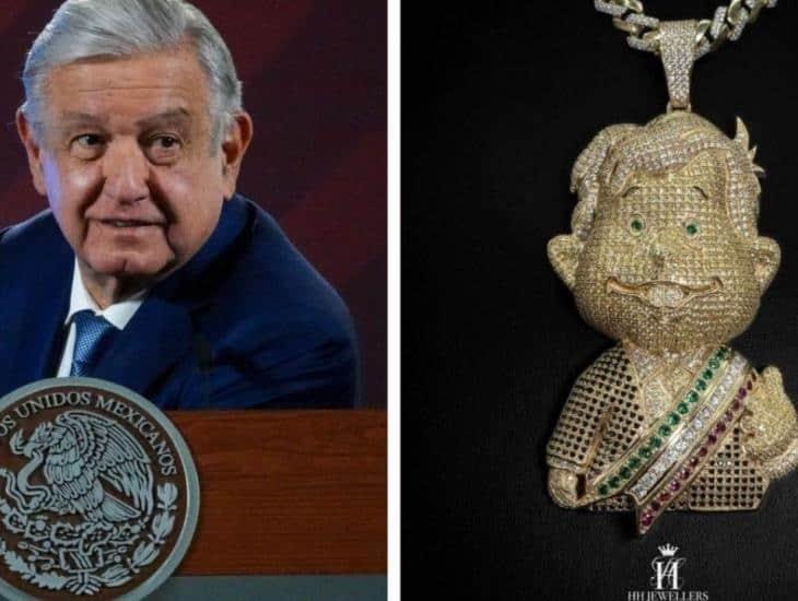 Joyería lanza ‘mini AMLO’ bañado en oro de más de 90 mil pesos