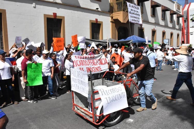 Segundo día de protestas en Río Blanco por detención de alcalde