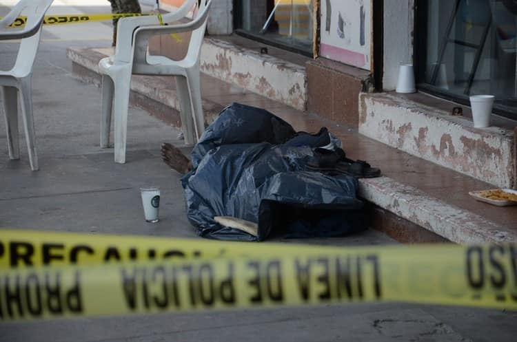 En centro de Veracruz, fallece hombre en situación de calle (+video)