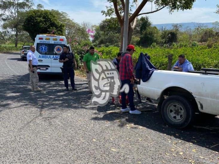 Motociclista a punto de perder la pierna