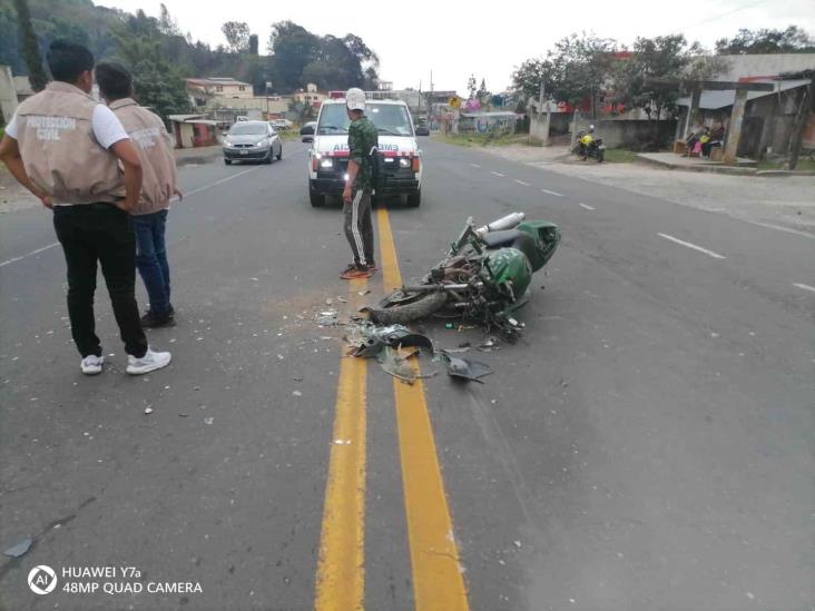 Motociclista, lesionado tras ser embestido en Piletas