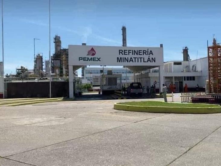 Confirma Pemex 5 trabajadores heridos tras incendio en refinería de Minatitlán