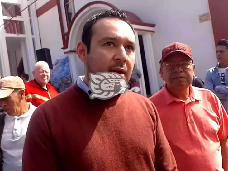 Anuncian Lima Franco acciones en tramos carreteros de Yecuatla