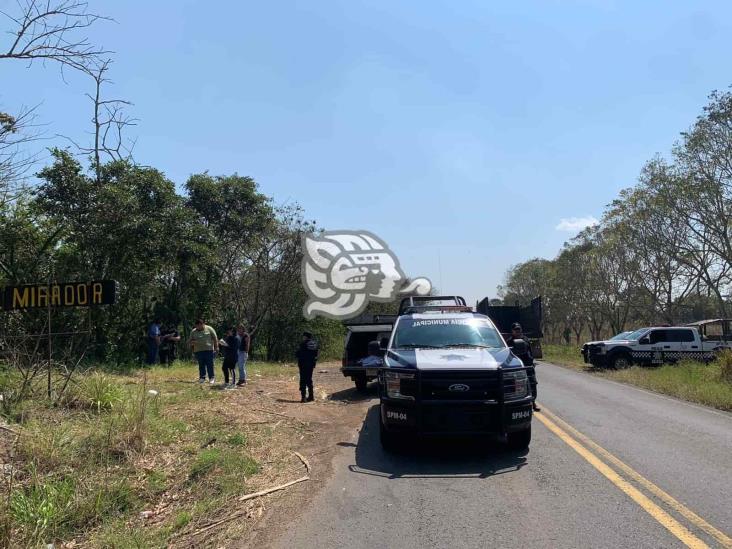 Abandonan cuerpo de hombre entre Hueyapan y Acayucan (+Video)