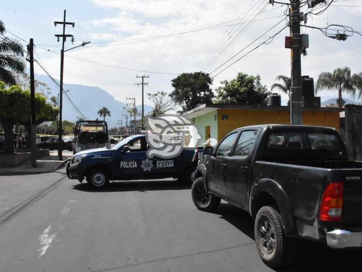 Desconocidos atacan y asesinan a profesora en calles de Orizaba (+Video)