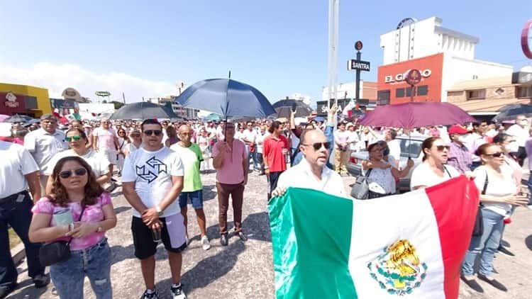 Defender al INE es defender la Constitución y la democracia: abogado de Veracruz