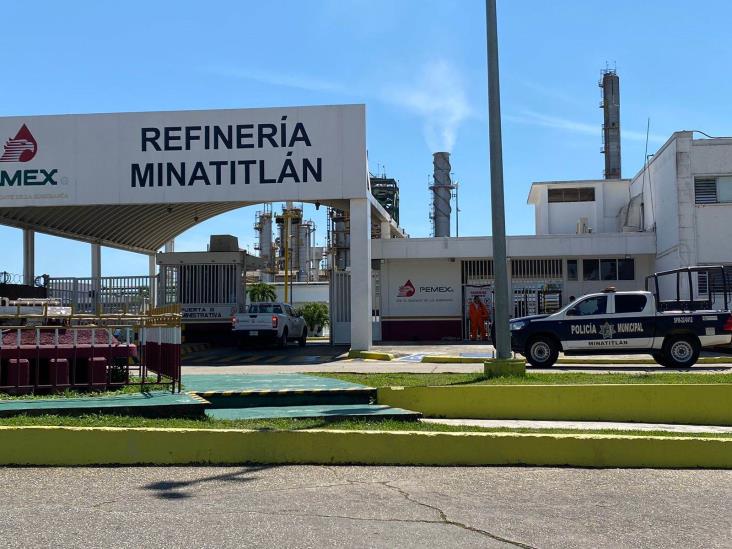Confirman muerte de la tercera víctima en explosión de Refinería Lázaro Cárdenas