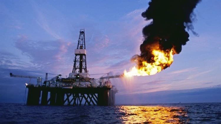 Extracción de hidrocarburo repunta casi 5% en México