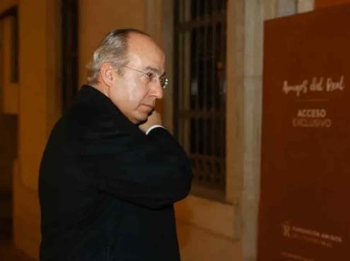 Felipe Calderón sigue de fiesta y reaparece en cumpleaños de Aznar en España