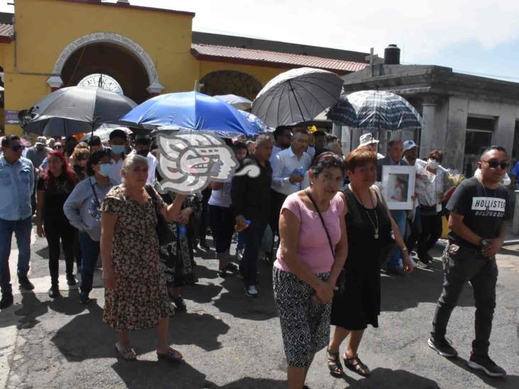 Dan el último adiós a Verónica Fernández, maestra asesinada en Orizaba