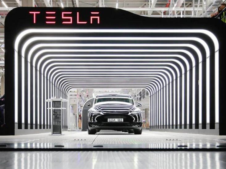 Elon Musk invertirá 5 mil mdd en la nueva planta de Tesla en Nuevo León