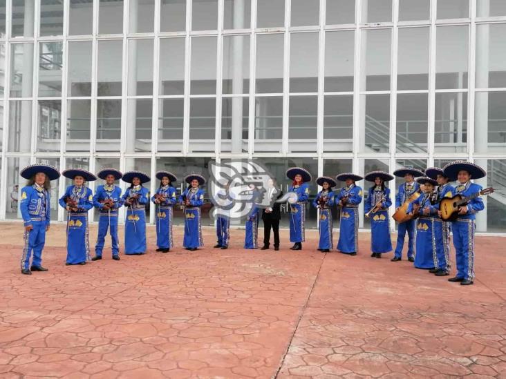 Mariachi ‘Los Quetzales’, orgullo de Banderilla que impulsa a jóvenes talentos