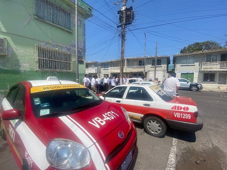 Taxistas piden que se mantengan los operativos contra Uber en Veracruz (+Video)