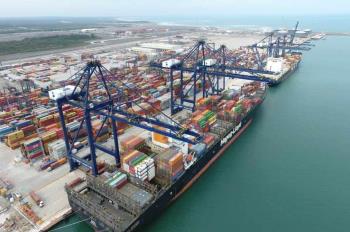 Crece el movimiento de carga en el Puerto de Veracruz (+Video)
