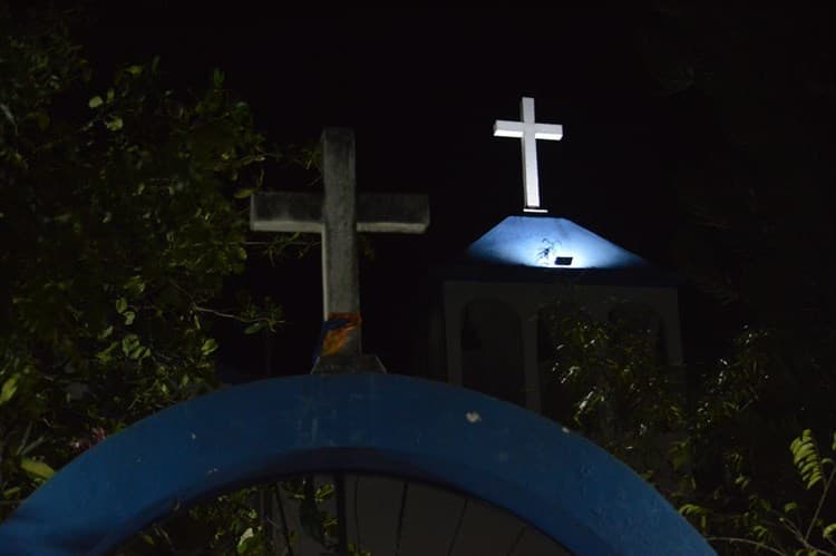 “Padre, récele para que le saque el diablo”, piden pobladores de Puente Jula, Veracruz