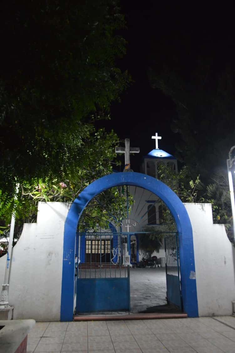 “Padre, récele para que le saque el diablo”, piden pobladores de Puente Jula, Veracruz