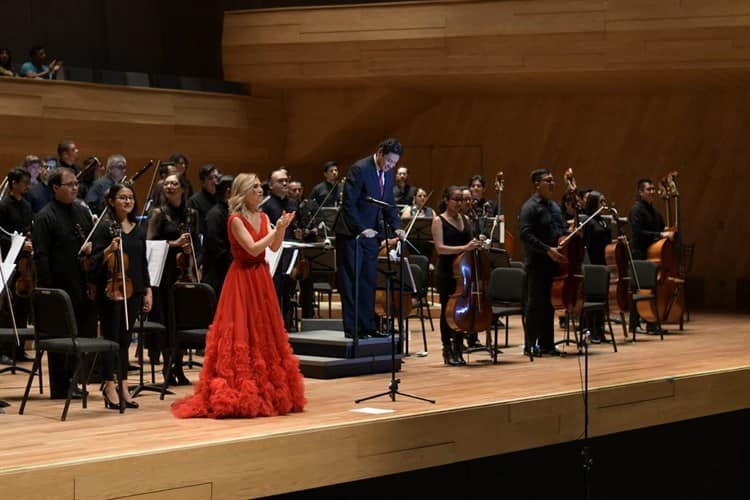 Romántico Concierto “Girando la Manzana” de la Orquesta Filarmónica Boca del Río – Veracruz