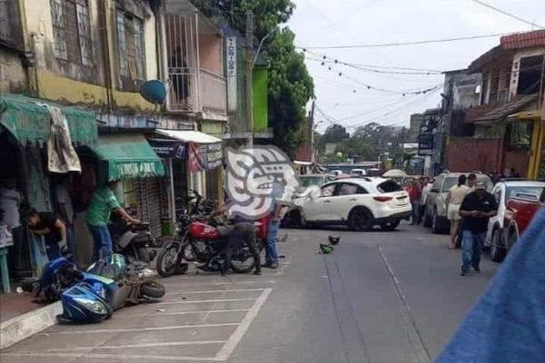Refuerzan operativos en Tezonapa tras homicidio de diputado y su hijo